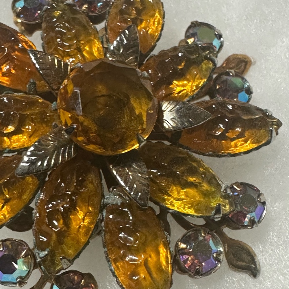 Vintage Amber Crystal Floral Brooch 1950s - Picture 7 of 16